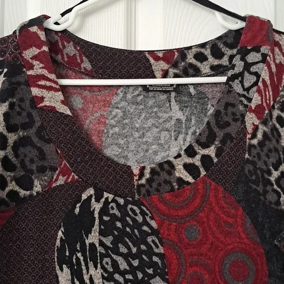 Clientele Tunic Top - Picture 4 of 7